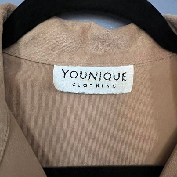 🍨 Super comfortable and soft brown vintage button up - Picture 3 of 3